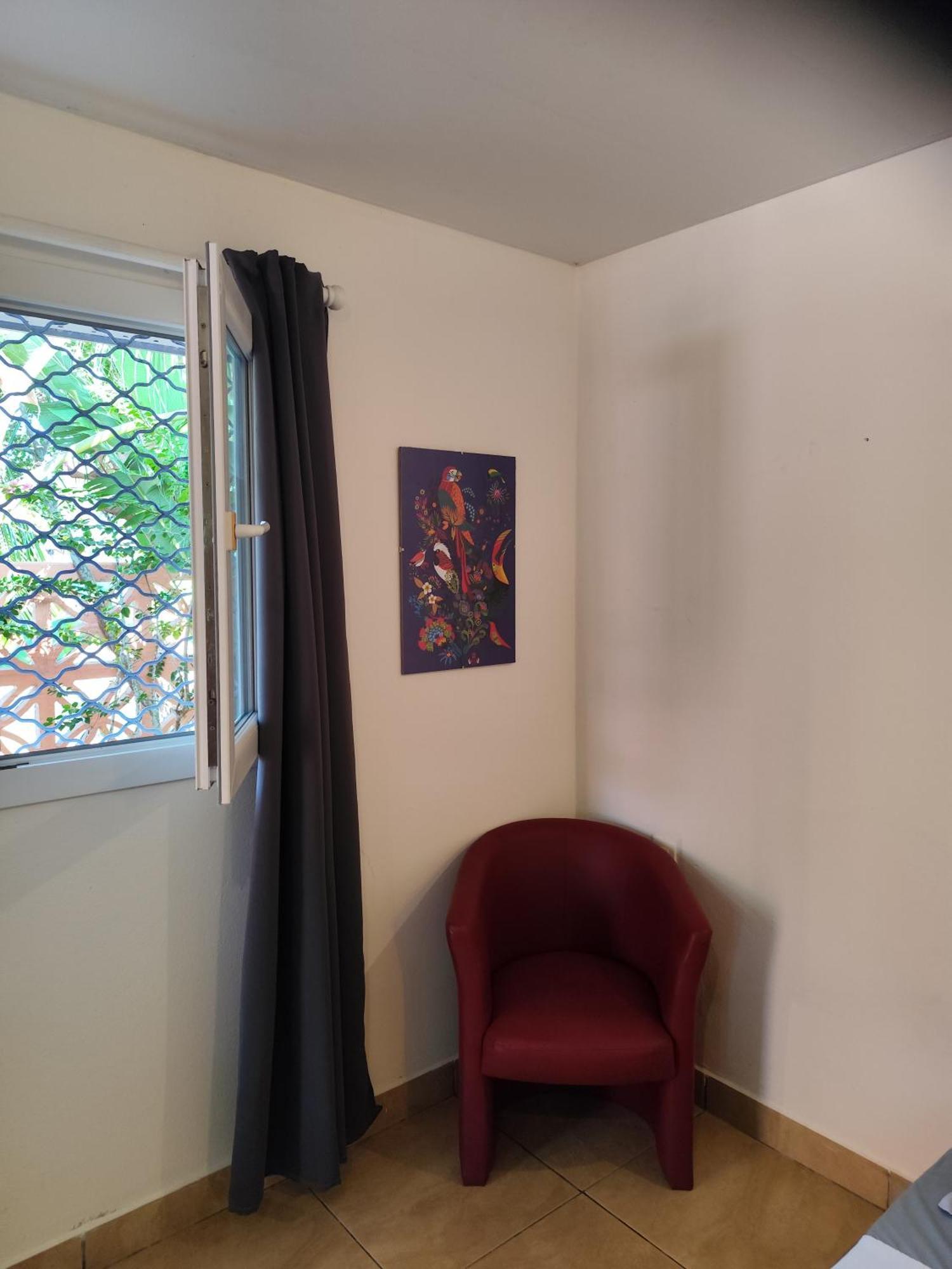 Les Studios De L'Embarcadere Куру Номер фото